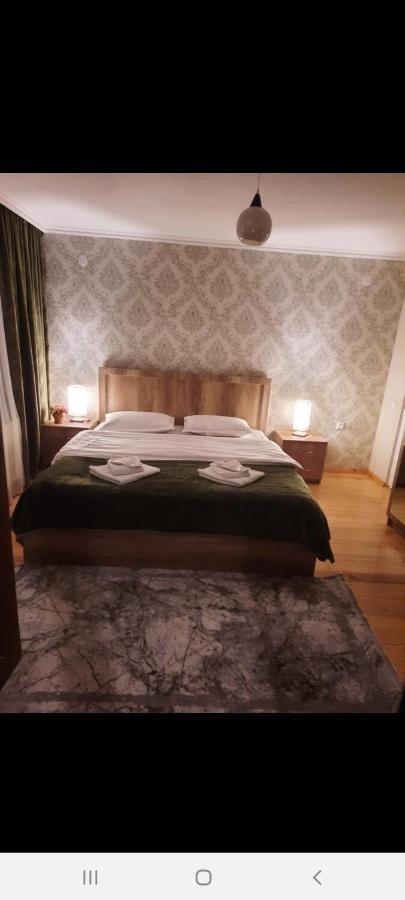 Four Season In Kazbegi Hotel ภายนอก รูปภาพ