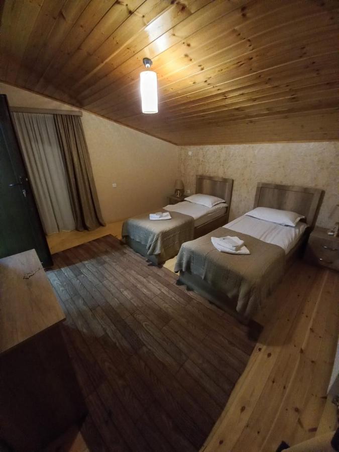 Four Season In Kazbegi Hotel ภายนอก รูปภาพ