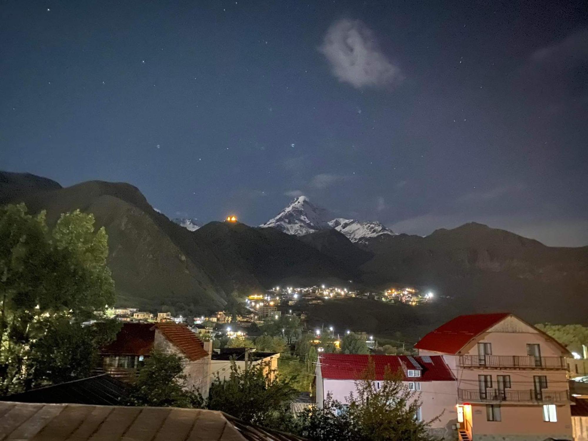 Four Season In Kazbegi Hotel ห้อง รูปภาพ